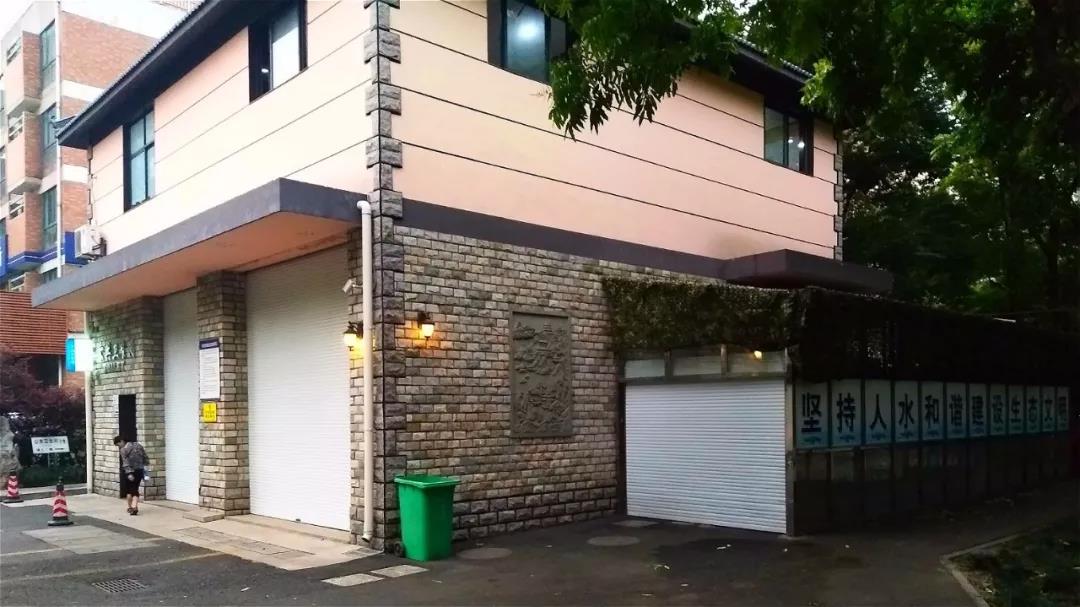 1536041494123931.jpg 1.jpg