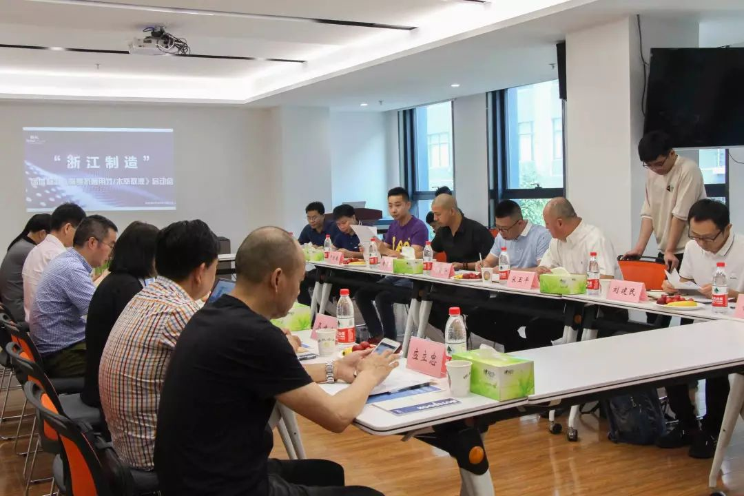 1561513275185466.png image.png